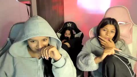 Snapshot of kimmi_foxy chatting on September 9, 11:16 pm kimmi online show from September 9, 11:16 pm