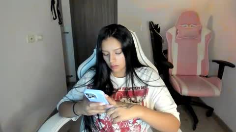 Snapshot of kimmi_foxy chatting on September 14, 11:50 pm kimmi online show from September 14, 11:50 pm