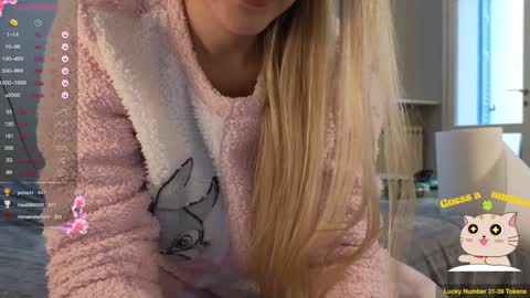 Kimmie online show from January 3, 12:51 pm