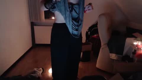 Snapshot of kinkeysole chatting on January 31, 12:17 am kinkeysole online show from January 31, 12:17 am