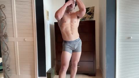 kinkybuffboy online show from January 21, 5:20 pm