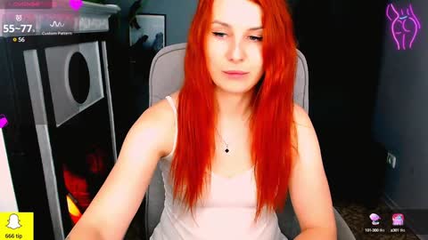 Snapshot of kiraxmoon chatting on February 2, 6:58 am kiraxmoon online show from February 2, 6:58 am