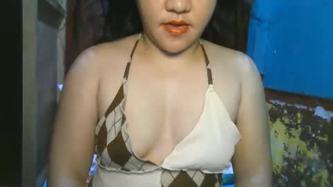 Snapshot of kiss_me_loves chatting on September 12, 11:51 pm kiss_me_loves online show from September 12, 11:51 pm