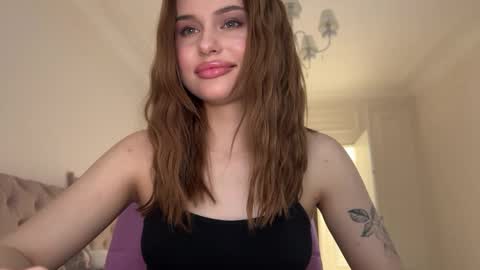 kisskeyy online show from March 3, 3:11 pm