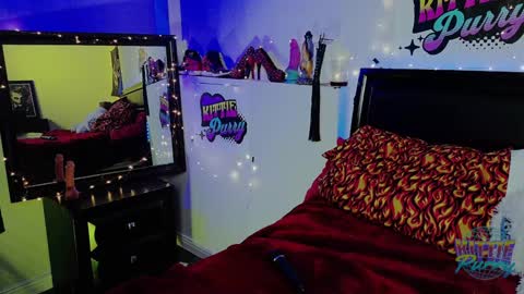 Kittie Purry online show from January 15, 7:37 am