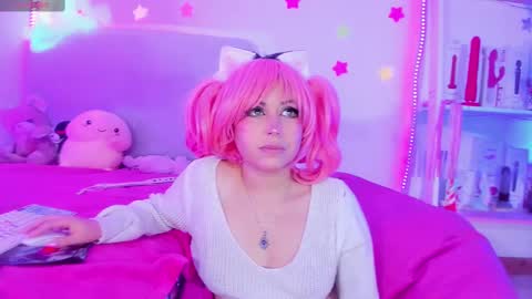 Snapshot of kitty_parker chatting on March 7, 11:40 am online show from March 7, 11:40 am