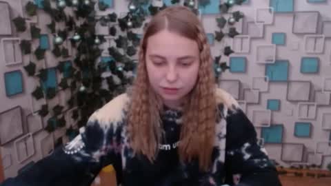 klerkarina online show from December 4, 9:12 am