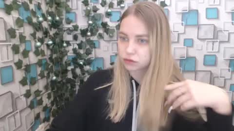 klerkarina online show from January 4, 5:58 am