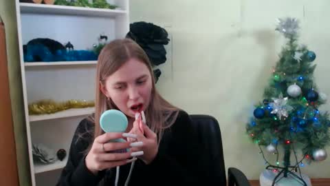klerkarina online show from January 8, 9:10 am