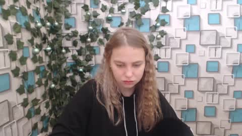 klerkarina online show from January 11, 5:41 am