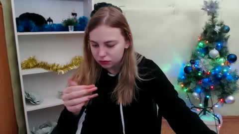 klerkarina online show from December 6, 5:47 am