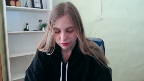 klerkarina online show from February 20, 8:50 am