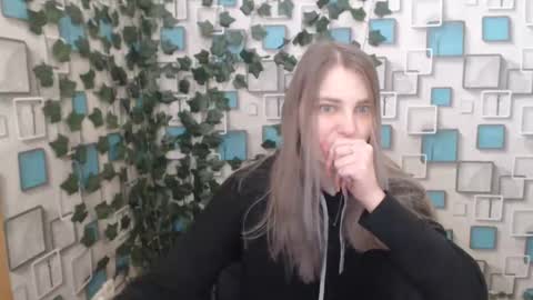 klerkarina online show from February 22, 5:44 am