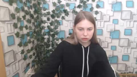 klerkarina online show from March 4, 10:35 am