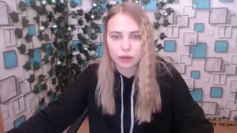 klerkarina online show from December 5, 6:37 am