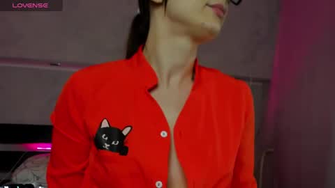 Snapshot of kris_stoun chatting on February 13, 7:24 am kris_stoun online show from February 13, 7:24 am