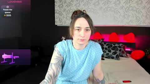 Snapshot of kris_stoun chatting on March 1, 8:13 am kris_stoun online show from March 1, 8:13 am