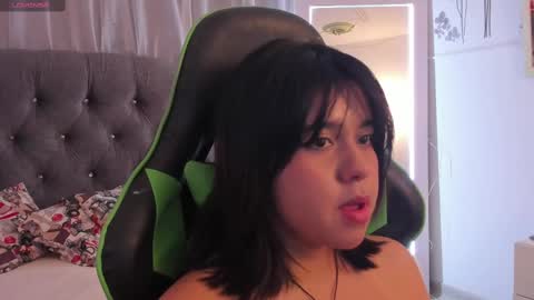 Kriss online show from February 18, 5:09 pm