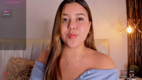 Aria online show from February 26, 3:32 pm