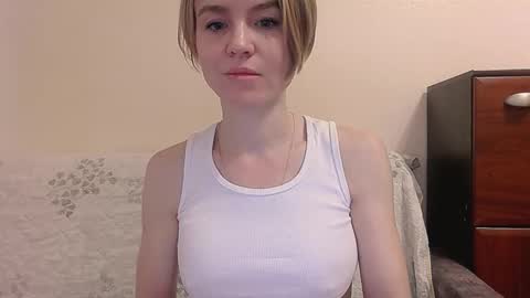 Snapshot of kristina_vagner chatting on February 16, 10:54 am kristina_vagner online show from February 16, 10:54 am
