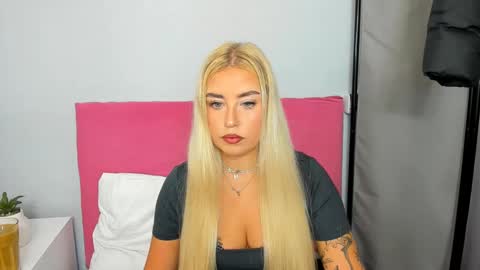 KristyFlowers online show from January 21, 6:00 am