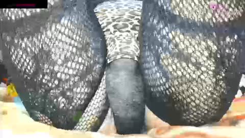 Snapshot of krystarxxx chatting on September 11, 7:48 pm kryxtal online show from September 11, 7:48 pm