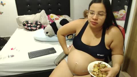 Instagram Kylie switch  followme  buy lovense here online show from September 19, 12:26 am