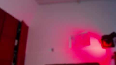 Snapshot of la_femme_fatale_ chatting on September 16, 10:46 pm Hanna FREE ONLYFANS online show from September 16, 10:46 pm