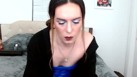 Lacey Phoenix online show from February 9, 2:06 am