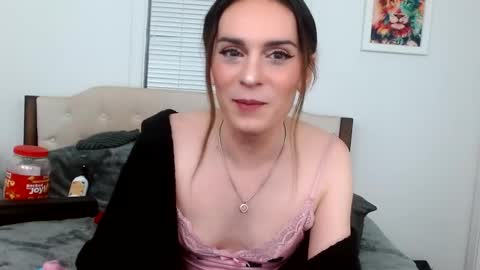 Lacey Phoenix online show from February 21, 6:18 am