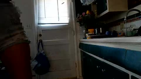 Snapshot of lacybell chatting on February 27, 4:10 pm lacybell online show from February 27, 4:10 pm