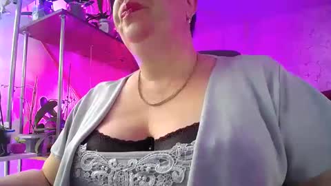Lady Gloria online show from January 14, 12:35 pm