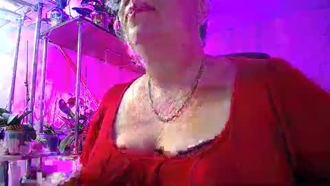 Lady Gloria online show from January 28, 8:36 am