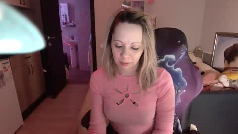 lady_smile69 online show from February 23, 3:02 am