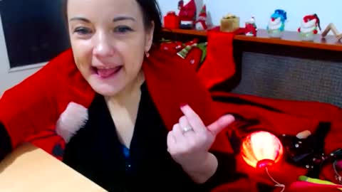 Snapshot of ladylhoty chatting on December 18, 11:19 pm LadyLHoty online show from December 18, 11:19 pm