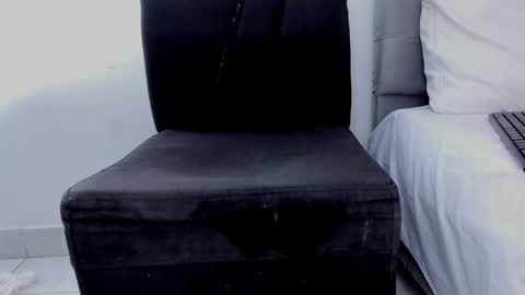 Ladysexy hot19  online show from February 1, 9:21 am
