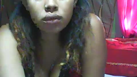 Snapshot of ladyxsnakes chatting on March 7, 5:29 am LadyXSnakes online show from March 7, 5:29 am