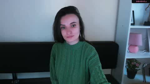 Snapshot of laimapinch_ chatting on January 2, 2:02 pm Laima online show from January 2, 2:02 pm