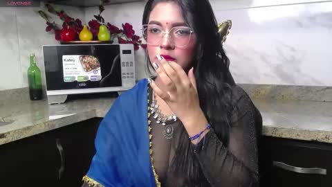 Snapshot of lakshmirani617378 chatting on March 3, 6:24 pm Laskhmirani online show from March 3, 6:24 pm