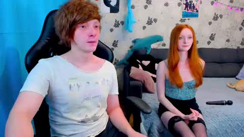Snapshot of laksmrrr chatting on March 10, 9:45 am Lu Alex online show from March 10, 9:45 am