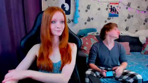 Snapshot of laksmrrr chatting on February 24, 10:48 am Lu Alex online show from February 24, 10:48 am