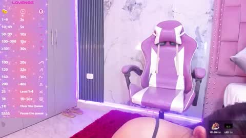 Laura online show from September 18, 12:53 pm
