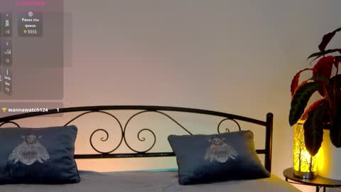 Snapshot of lana__j chatting on September 17, 8:34 pm Liana online show from September 17, 8:34 pm