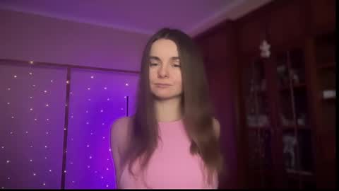 Snapshot of lanaloulou chatting on March 1, 2:04 am Lana online show from March 1, 2:04 am