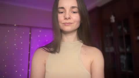 Snapshot of lanaloulou chatting on February 28, 12:21 am Lana online show from February 28, 12:21 am