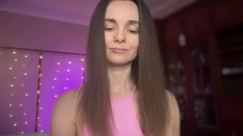 Snapshot of lanaloulou chatting on February 23, 10:20 pm Lana online show from February 23, 10:20 pm