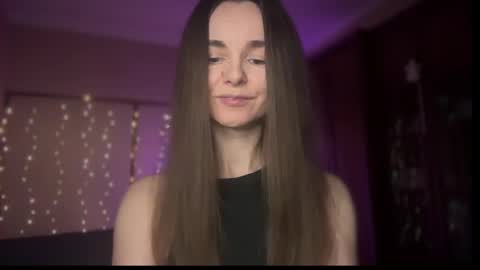 Snapshot of lanaloulou chatting on March 12, 7:47 pm Lana online show from March 12, 7:47 pm