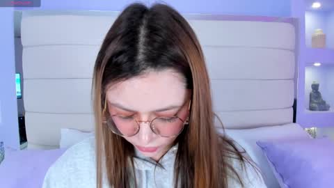Lanna online show from February 8, 11:44 am
