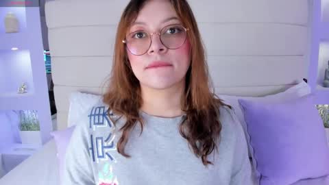 Lanna online show from February 18, 11:44 am