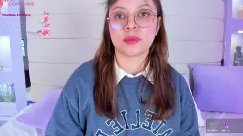 Lanna online show from February 10, 2:48 pm